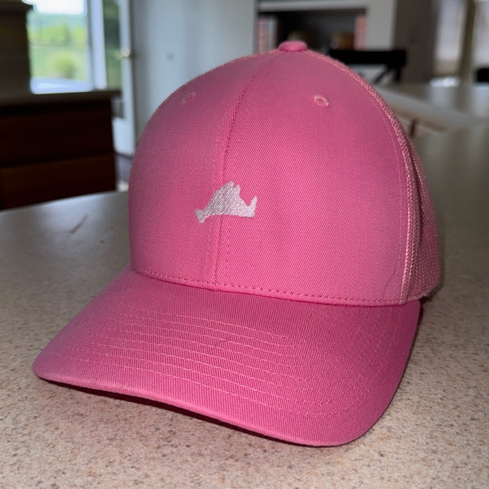 💞 Martha’s Vineyard trucker hat 💞